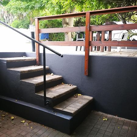 Dempsey'S Self-Catering Guest House Port Elizabeth Esterno foto