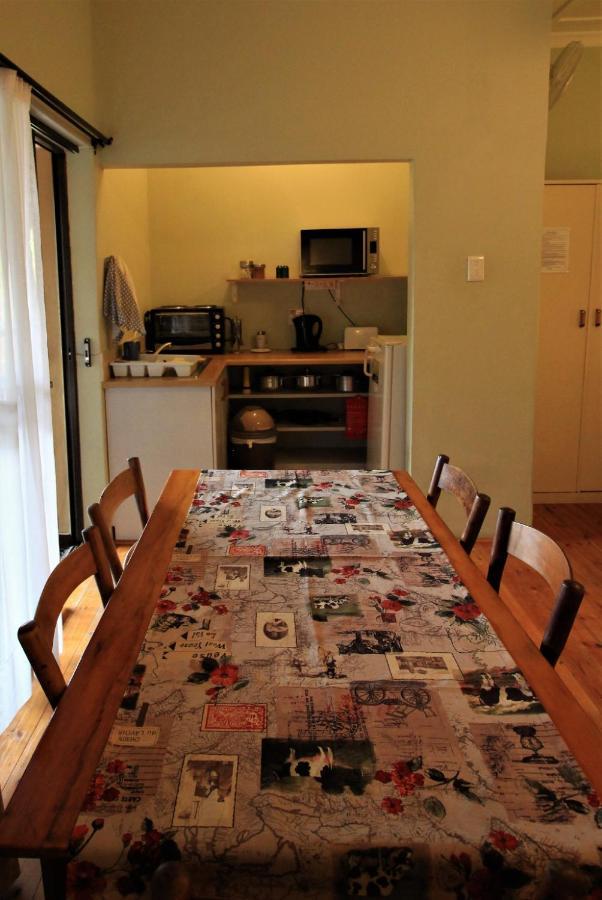 Dempsey'S Self-Catering Guest House Port Elizabeth Esterno foto