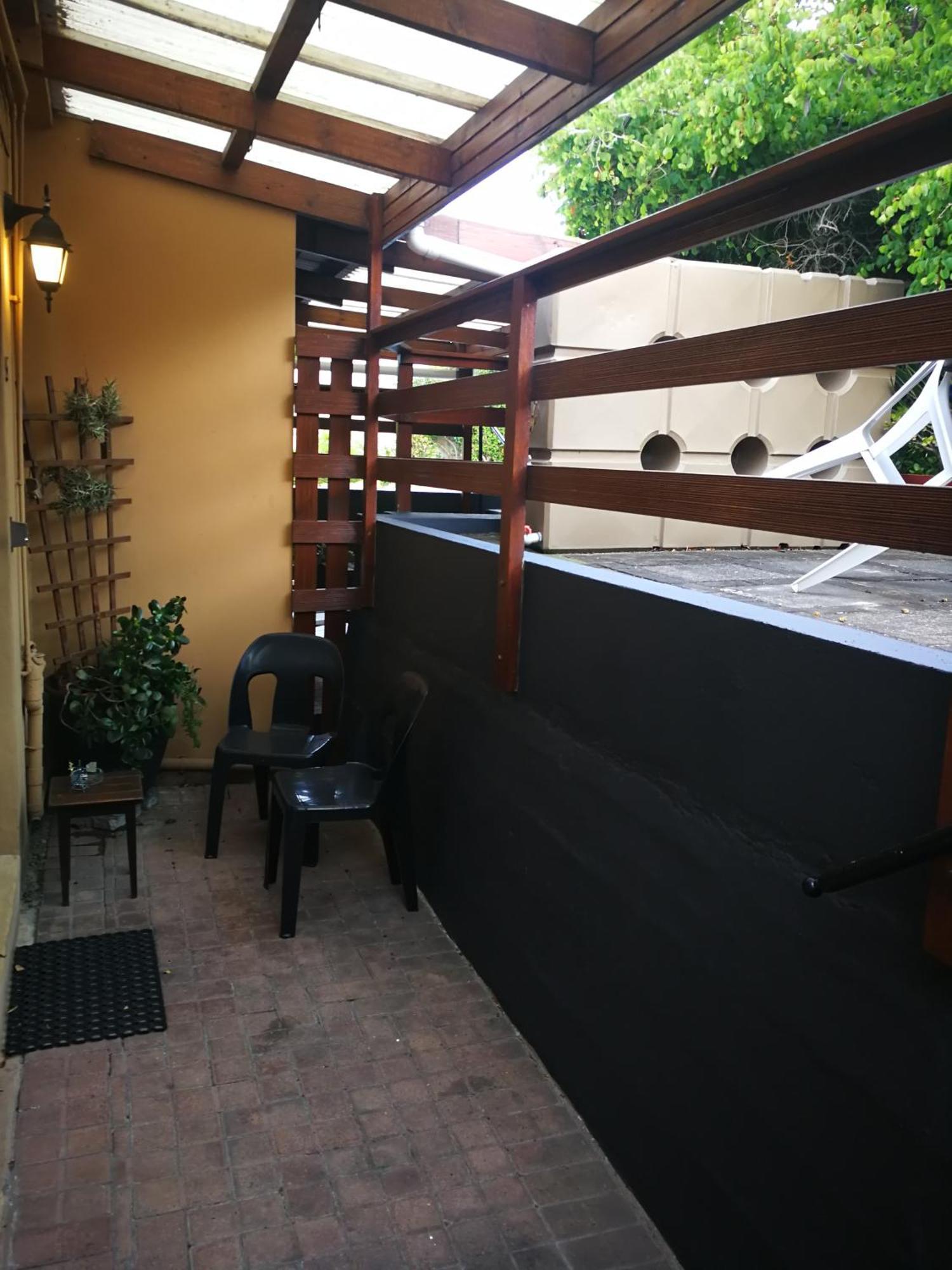 Dempsey'S Self-Catering Guest House Port Elizabeth Esterno foto